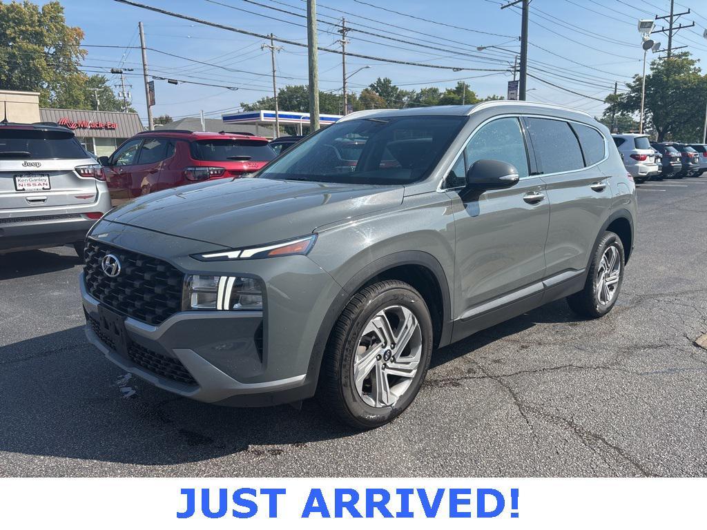 used 2023 Hyundai Santa Fe car, priced at $21,275