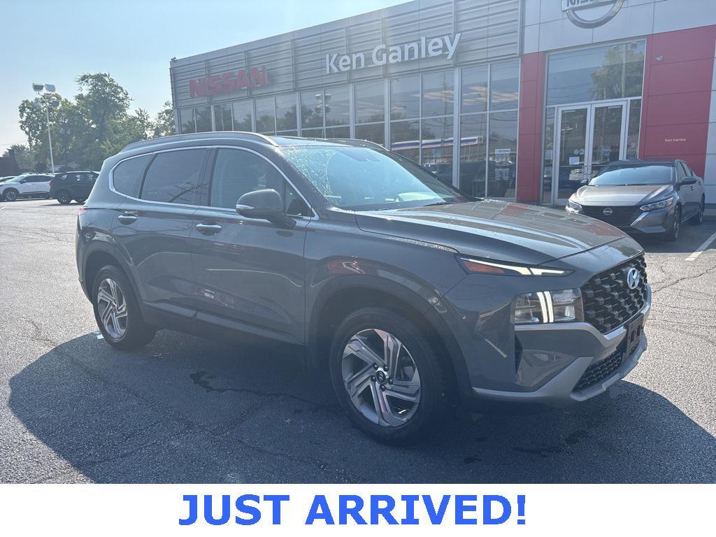 used 2023 Hyundai Santa Fe car, priced at $21,275