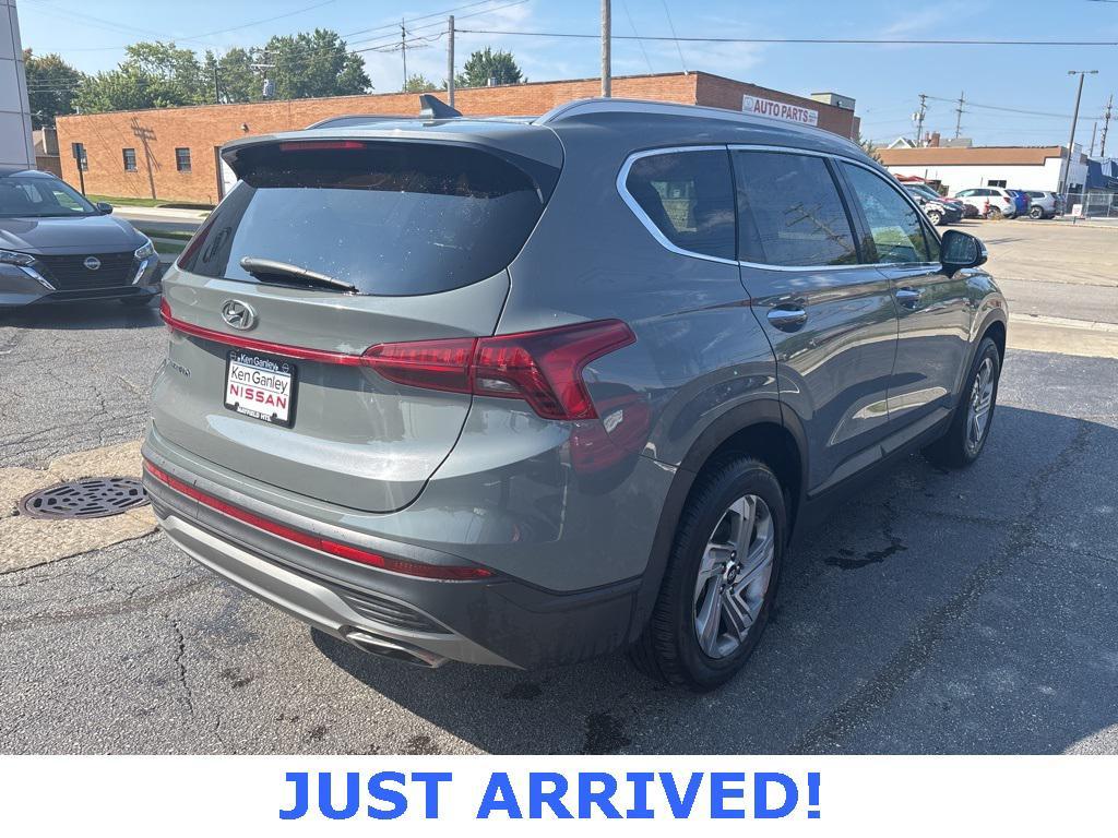 used 2023 Hyundai Santa Fe car, priced at $21,275