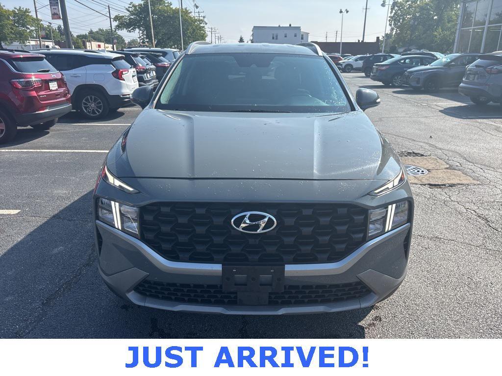 used 2023 Hyundai Santa Fe car, priced at $21,275