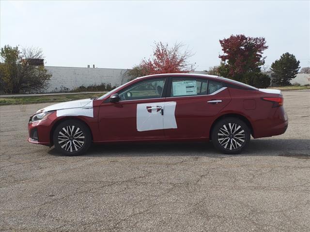 new 2025 Nissan Altima car, priced at $30,495