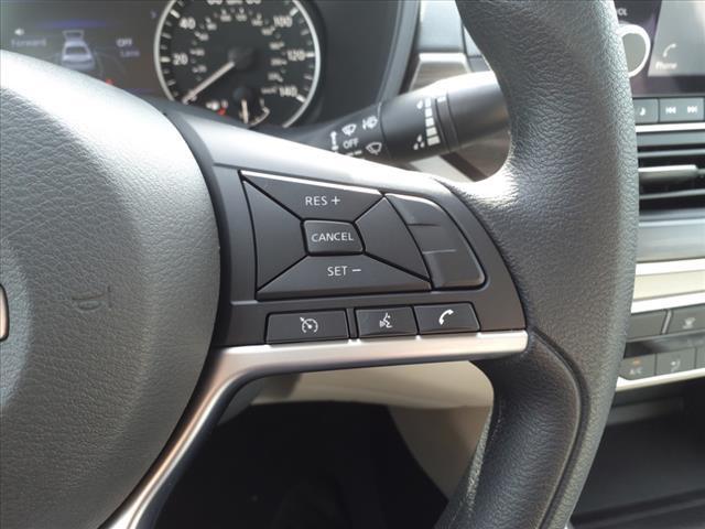 new 2025 Nissan Altima car, priced at $30,495