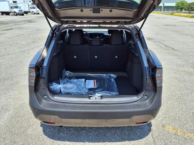 new 2025 Nissan Kicks car, priced at $27,180