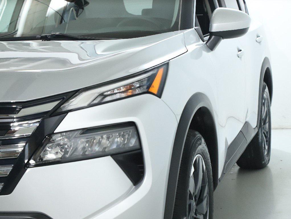 used 2024 Nissan Rogue car, priced at $23,592