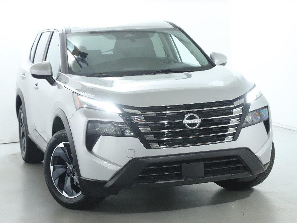 used 2024 Nissan Rogue car, priced at $23,592