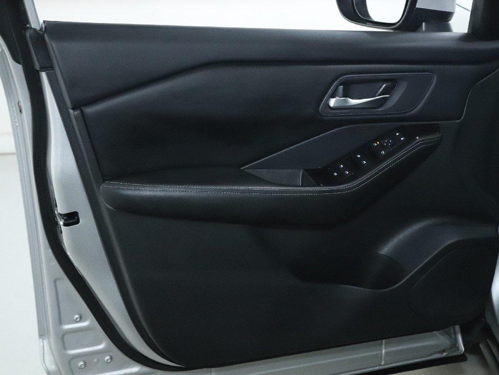 used 2024 Nissan Rogue car, priced at $23,592