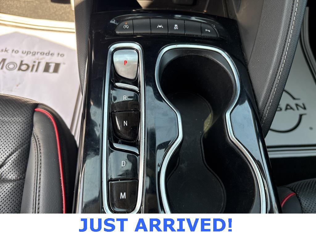 used 2023 Buick Envision car, priced at $21,998