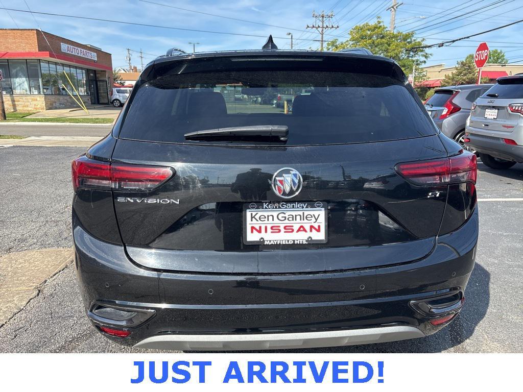 used 2023 Buick Envision car, priced at $21,998