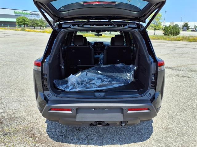 new 2025 Nissan Pathfinder car, priced at $46,595