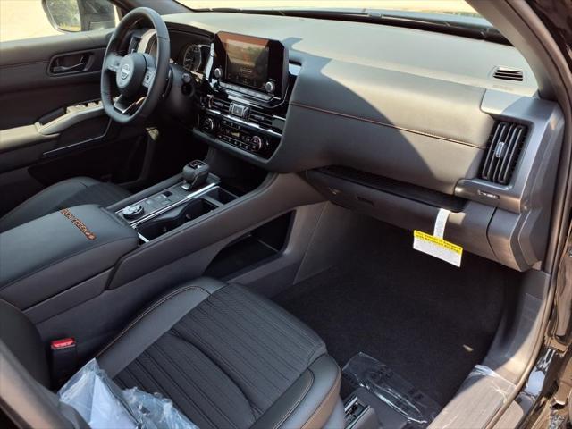 new 2025 Nissan Pathfinder car, priced at $46,595