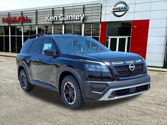 new 2025 Nissan Pathfinder car, priced at $43,595