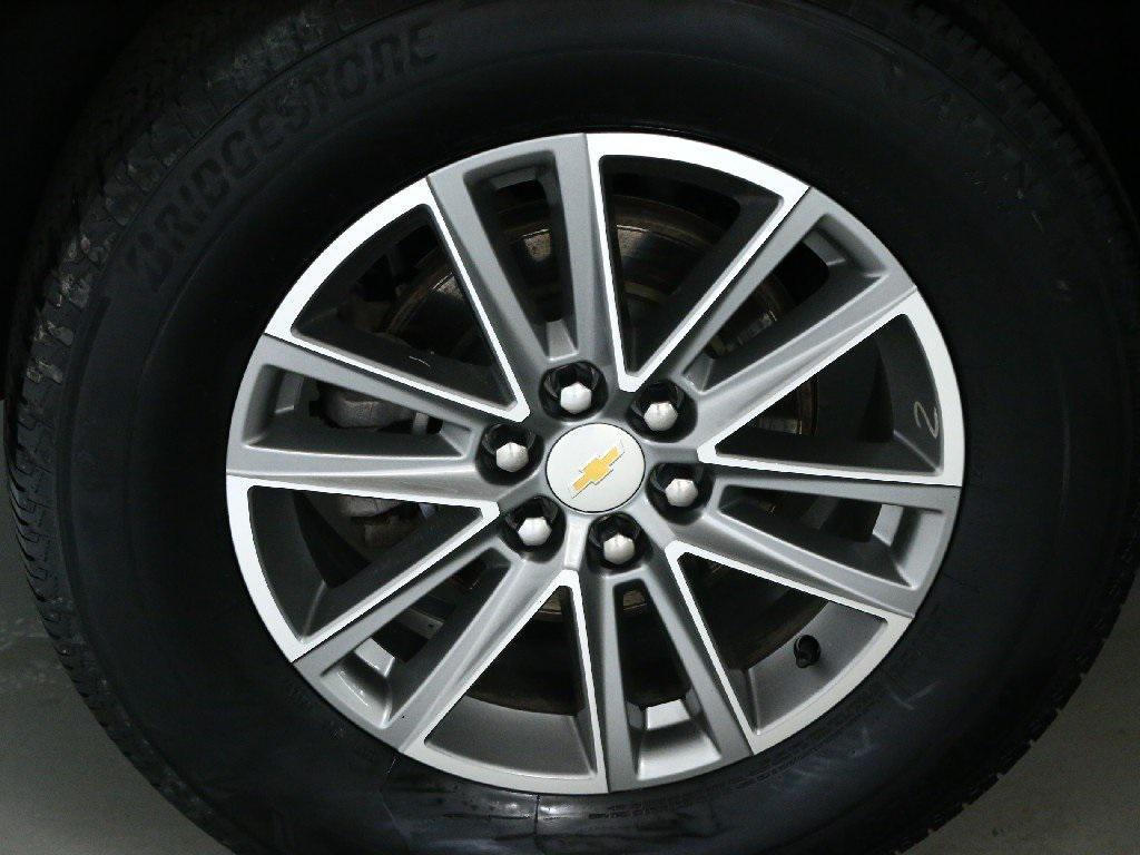 used 2023 Chevrolet Traverse car, priced at $25,329