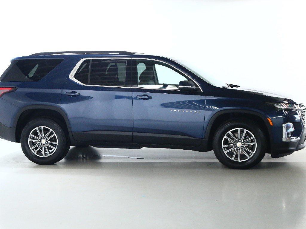 used 2023 Chevrolet Traverse car, priced at $25,329