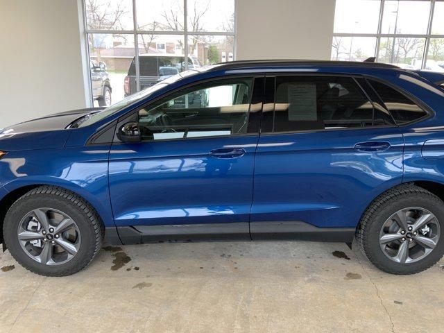 used 2024 Ford Edge car, priced at $35,995