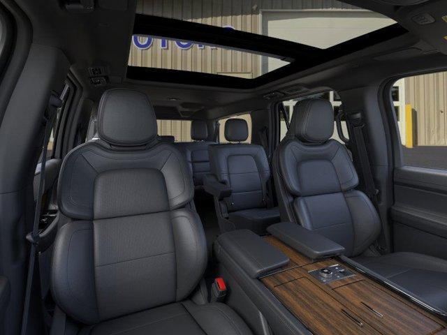 new 2024 Lincoln Navigator L car, priced at $103,761