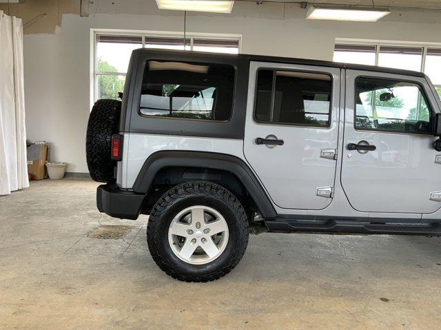 used 2013 Jeep Wrangler Unlimited car, priced at $17,995