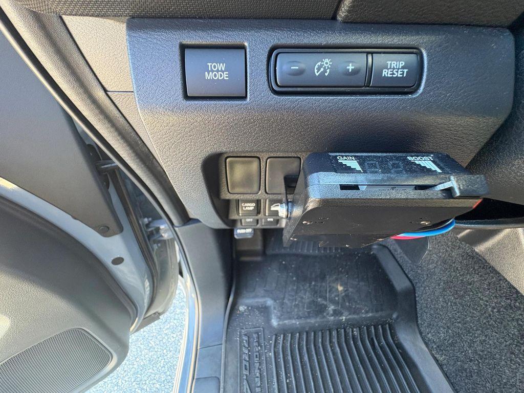 used 2022 Nissan Frontier car, priced at $36,918