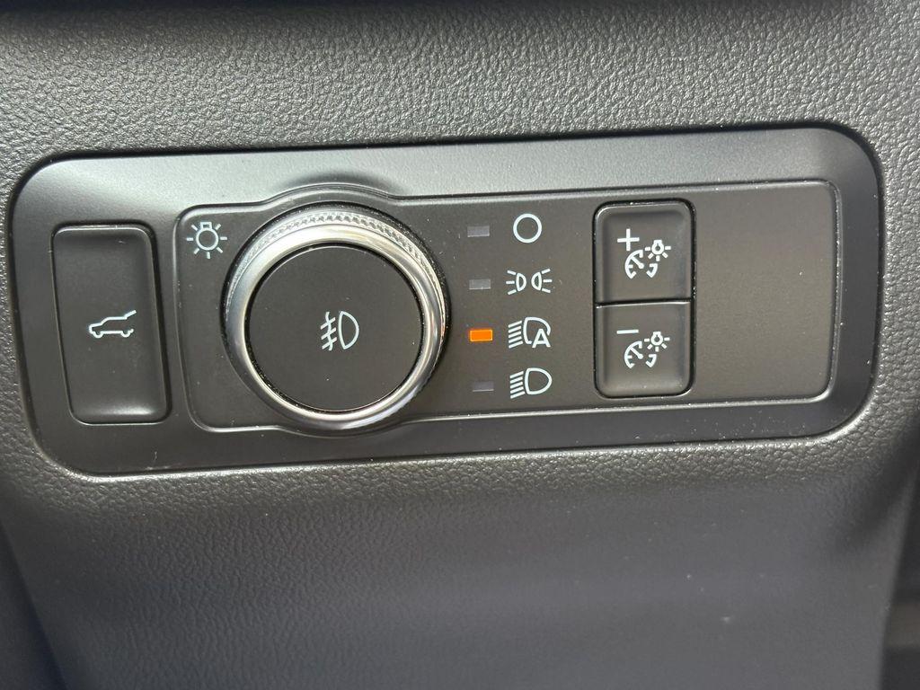 used 2020 Ford Escape car, priced at $15,999