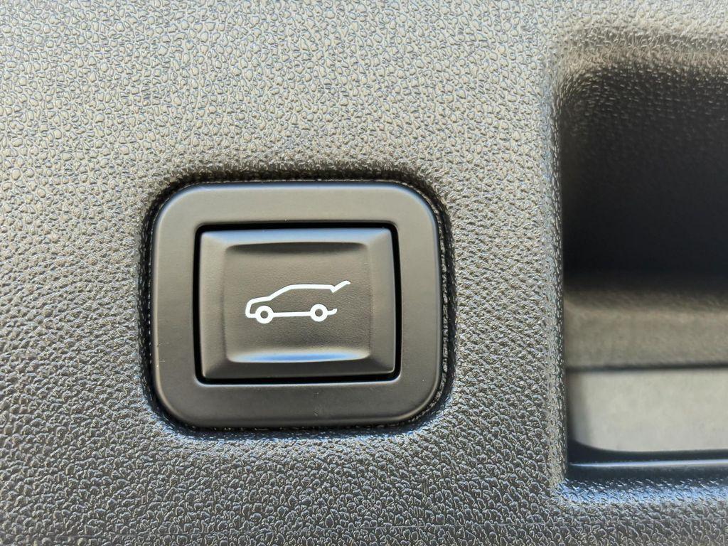 used 2019 Chevrolet Equinox car, priced at $14,630