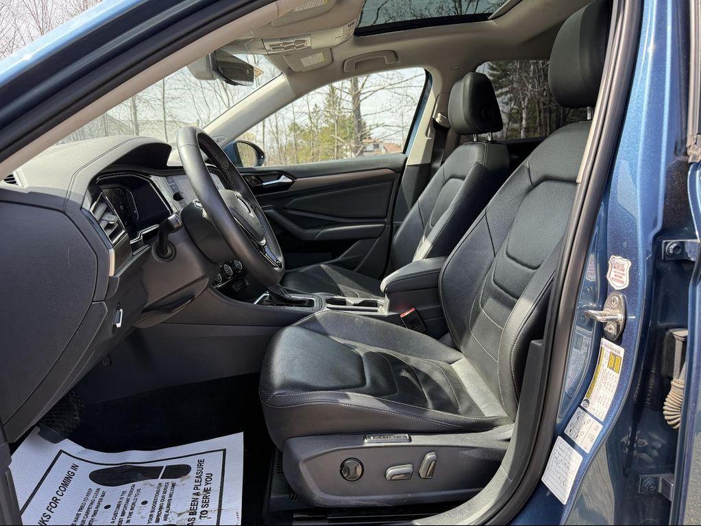 used 2021 Volkswagen Jetta car, priced at $18,136