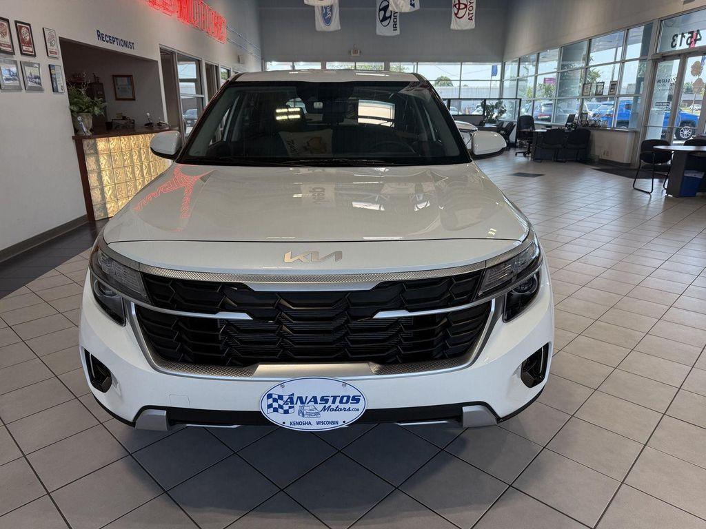 used 2024 Kia Seltos car, priced at $25,691