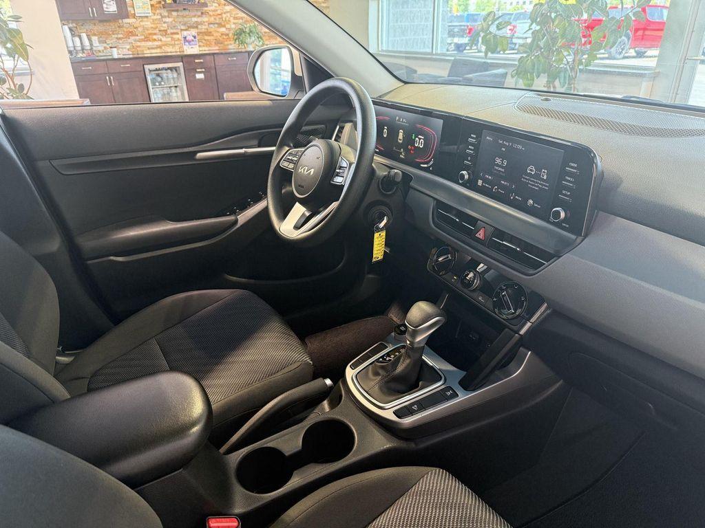 used 2024 Kia Seltos car, priced at $25,691