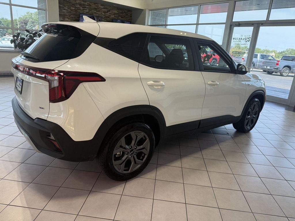 used 2024 Kia Seltos car, priced at $25,691