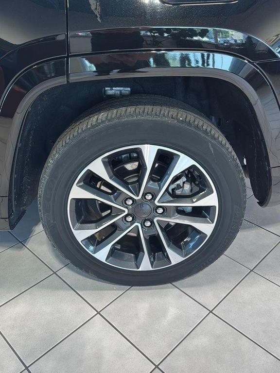 used 2022 Jeep Grand Cherokee L car, priced at $37,391