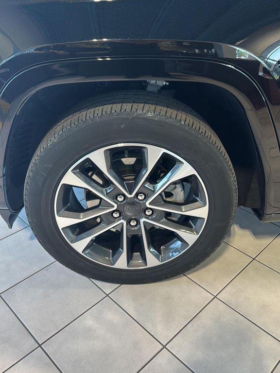 used 2022 Jeep Grand Cherokee L car, priced at $37,391