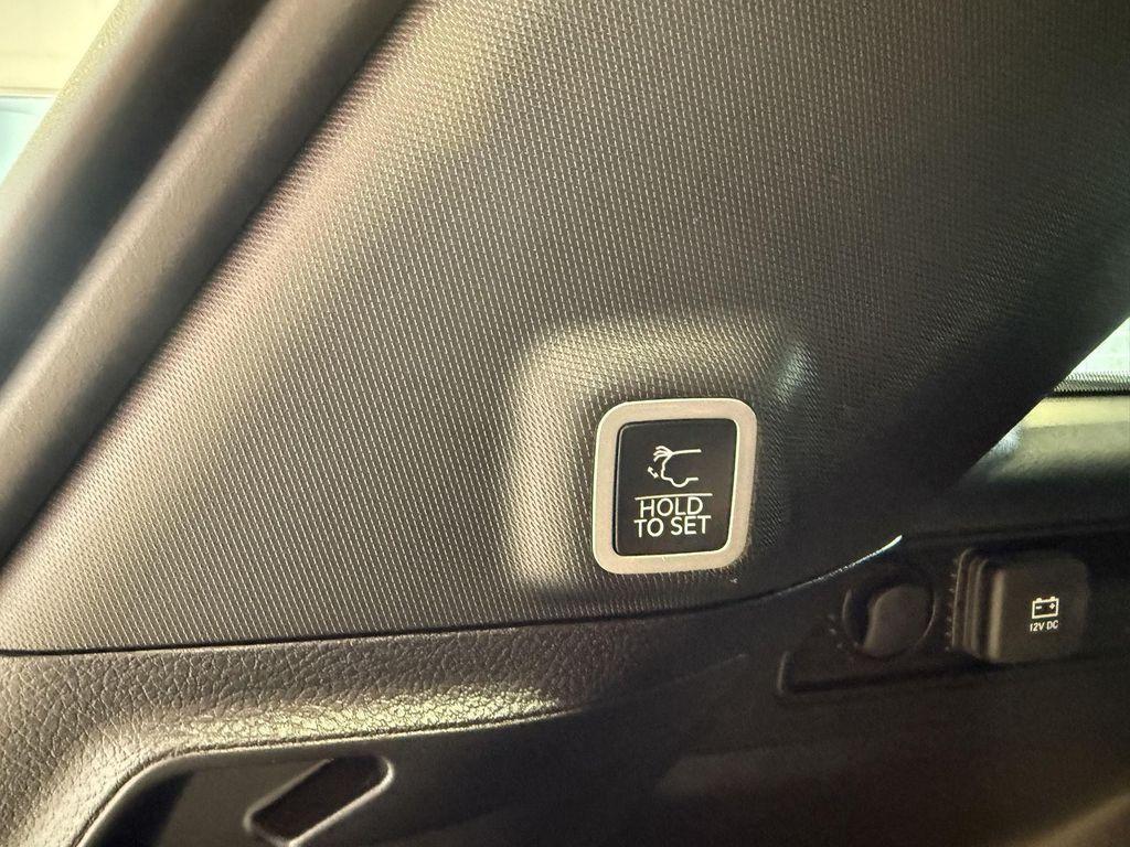 used 2022 Jeep Grand Cherokee car, priced at $36,891
