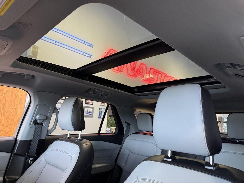 used 2021 Ford Explorer car, priced at $30,761
