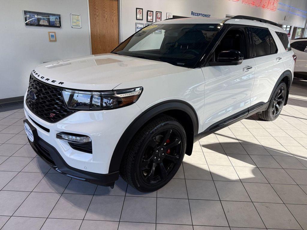 used 2023 Ford Explorer car, priced at $44,991
