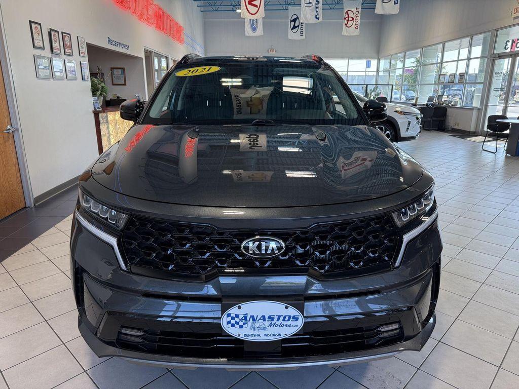 used 2021 Kia Sorento car, priced at $28,391