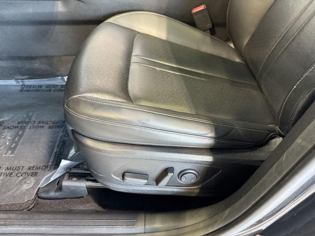 used 2021 Kia Sorento car, priced at $28,391