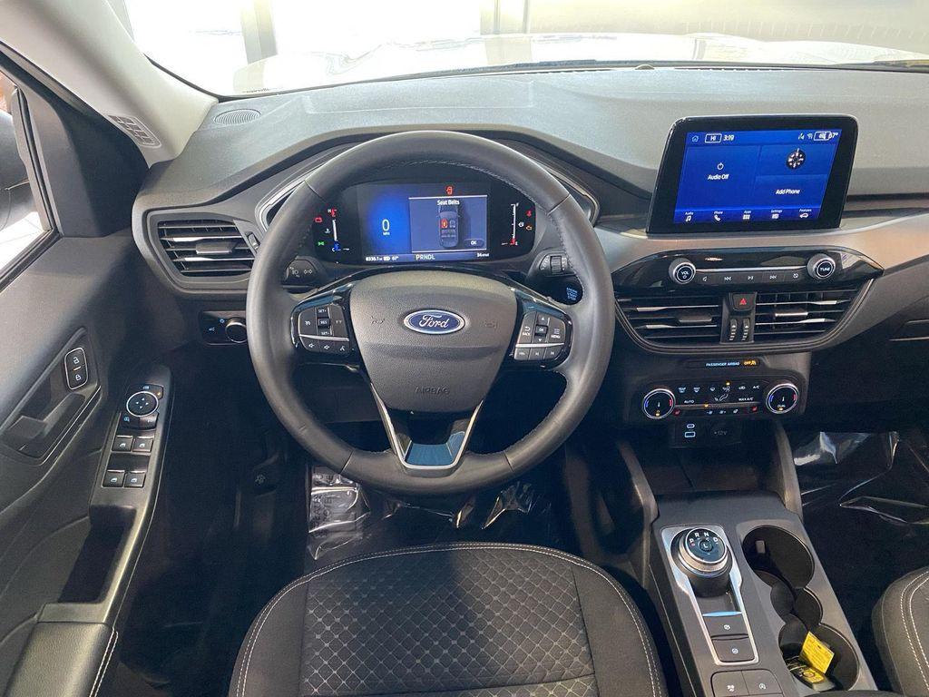 used 2023 Ford Escape car, priced at $25,891