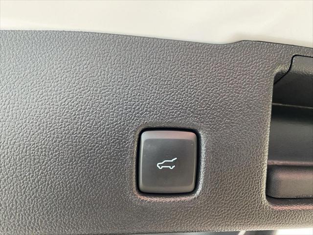 used 2023 Ford Escape car, priced at $25,991