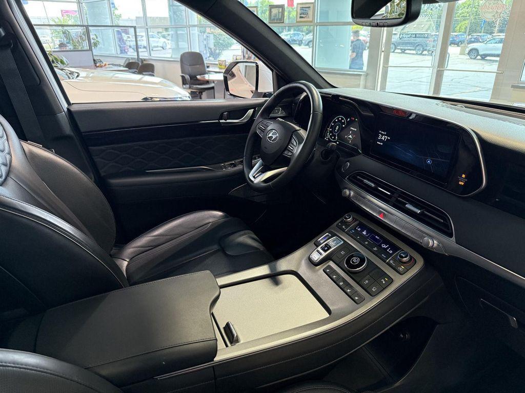 used 2022 Hyundai Palisade car, priced at $38,991