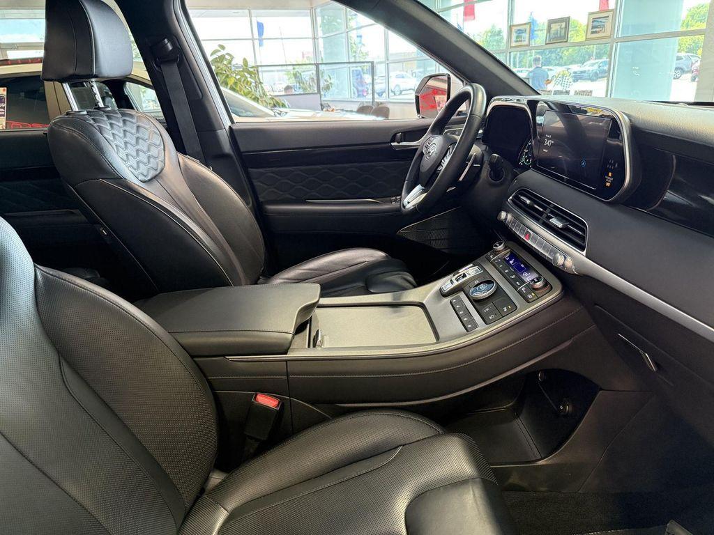 used 2022 Hyundai Palisade car, priced at $38,991