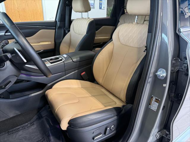 used 2023 Hyundai Santa Fe car, priced at $33,891