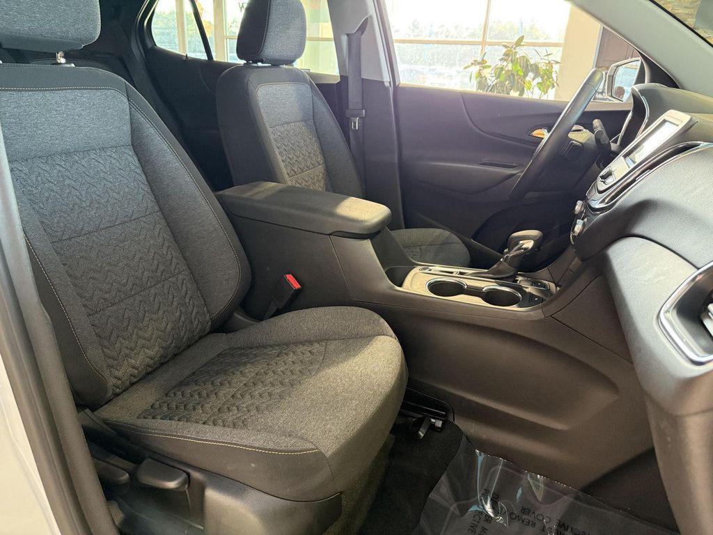 used 2022 Chevrolet Equinox car, priced at $24,661