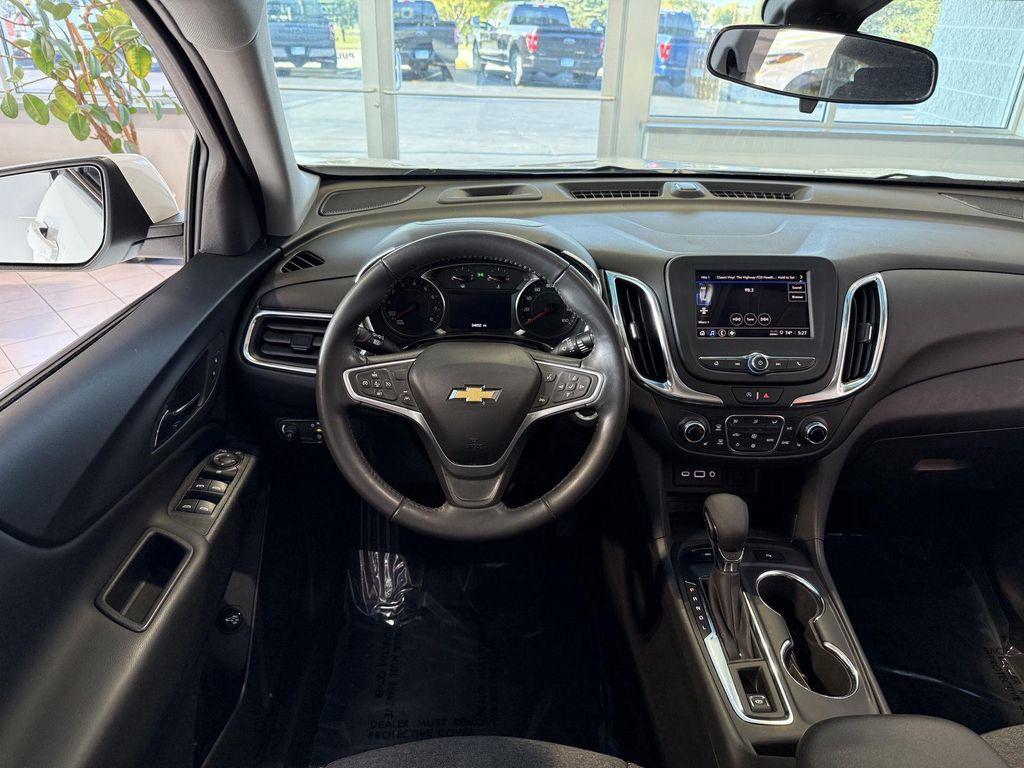 used 2022 Chevrolet Equinox car, priced at $24,661