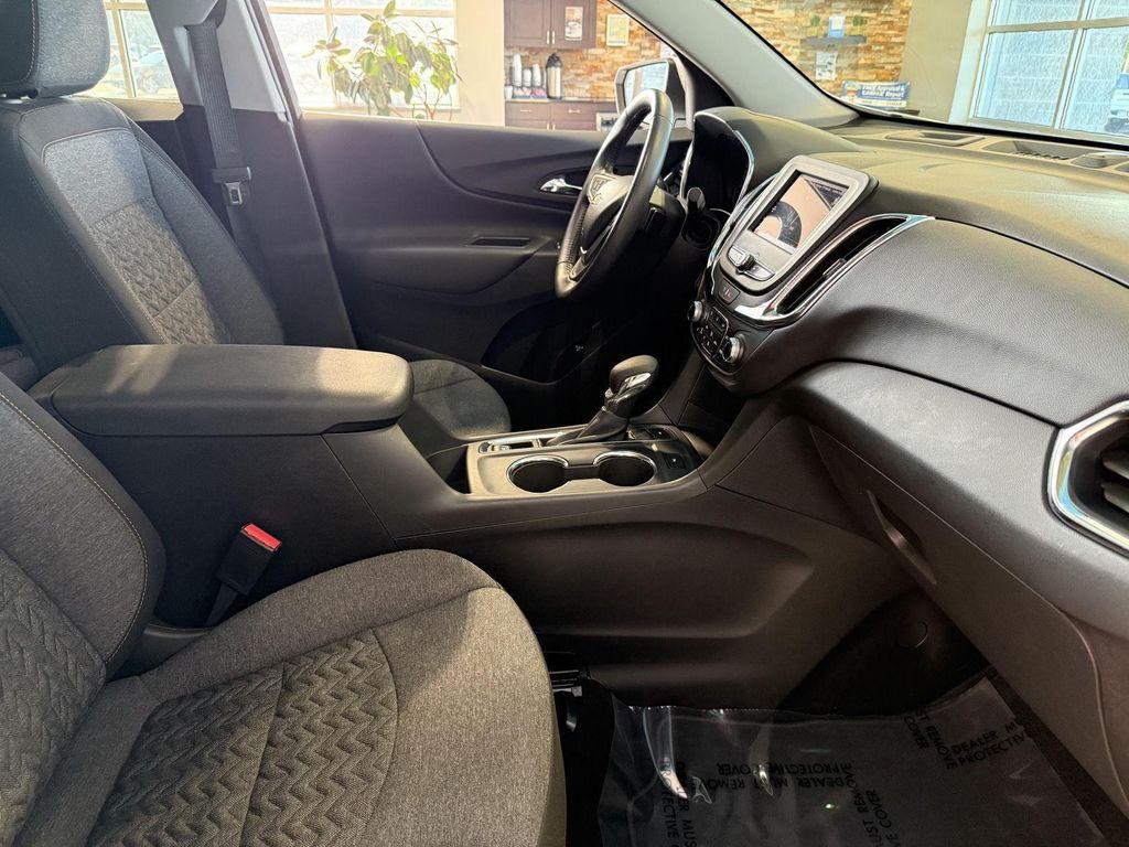 used 2022 Chevrolet Equinox car, priced at $24,661