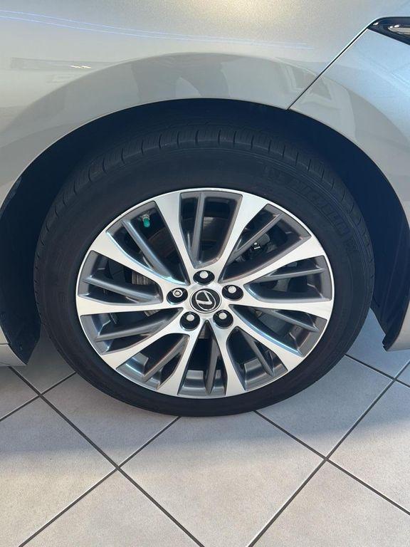 used 2021 Lexus ES 250 car, priced at $31,191