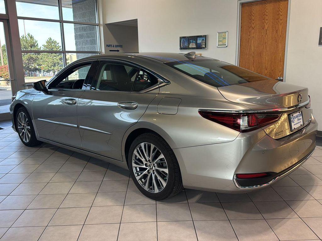 used 2021 Lexus ES 250 car, priced at $31,191