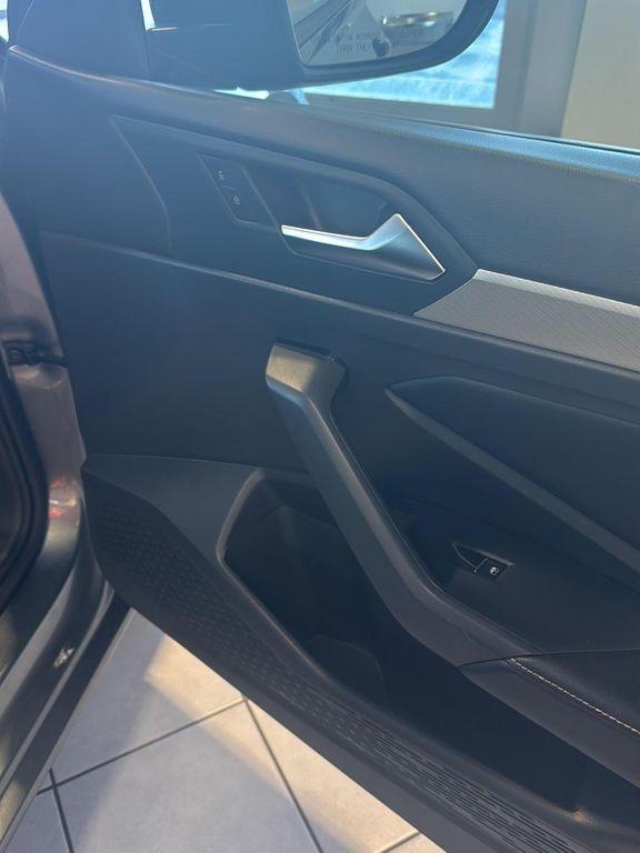 used 2023 Volkswagen Jetta car, priced at $19,991