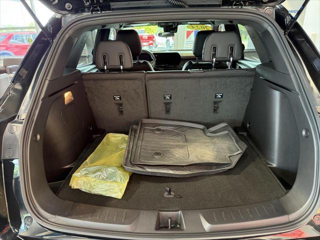 used 2024 Chevrolet TrailBlazer car, priced at $27,991