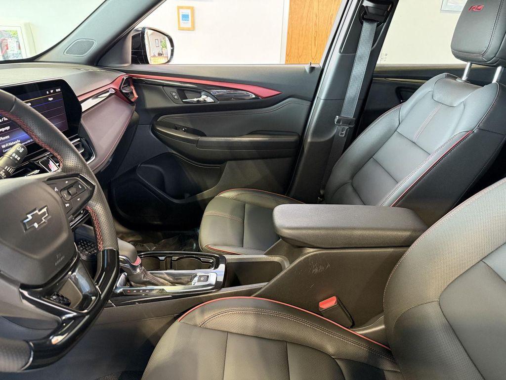 used 2024 Chevrolet TrailBlazer car, priced at $27,991