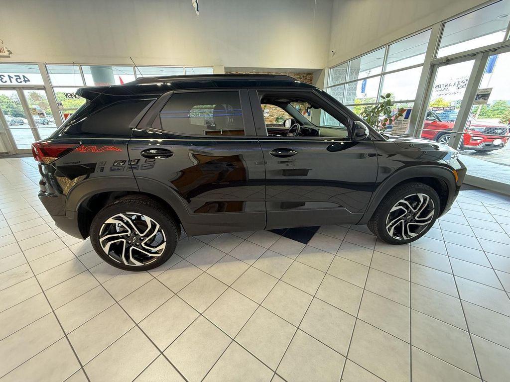 used 2024 Chevrolet TrailBlazer car, priced at $27,991