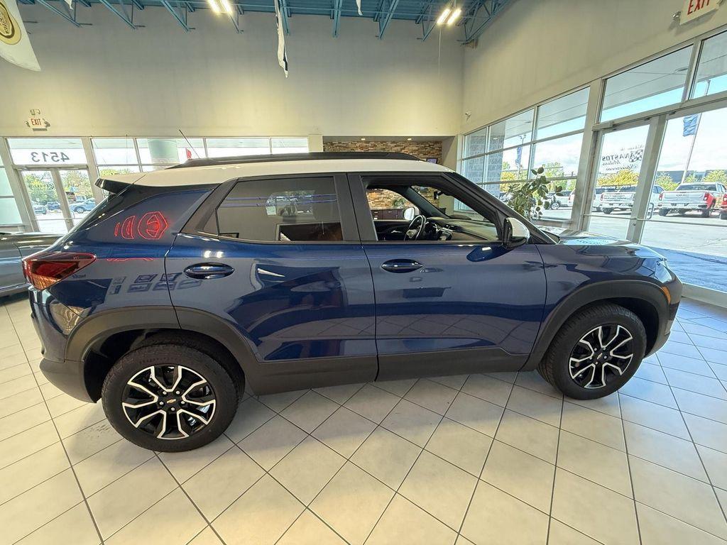 used 2022 Chevrolet TrailBlazer car, priced at $23,591