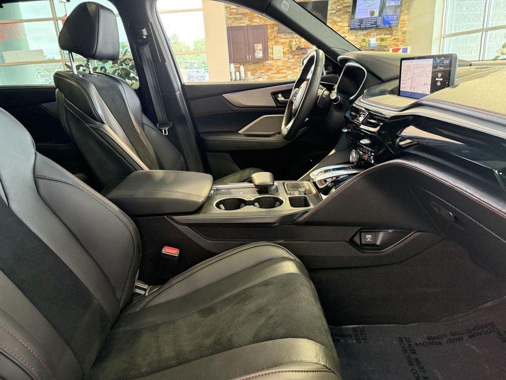 used 2023 Acura MDX car, priced at $39,391